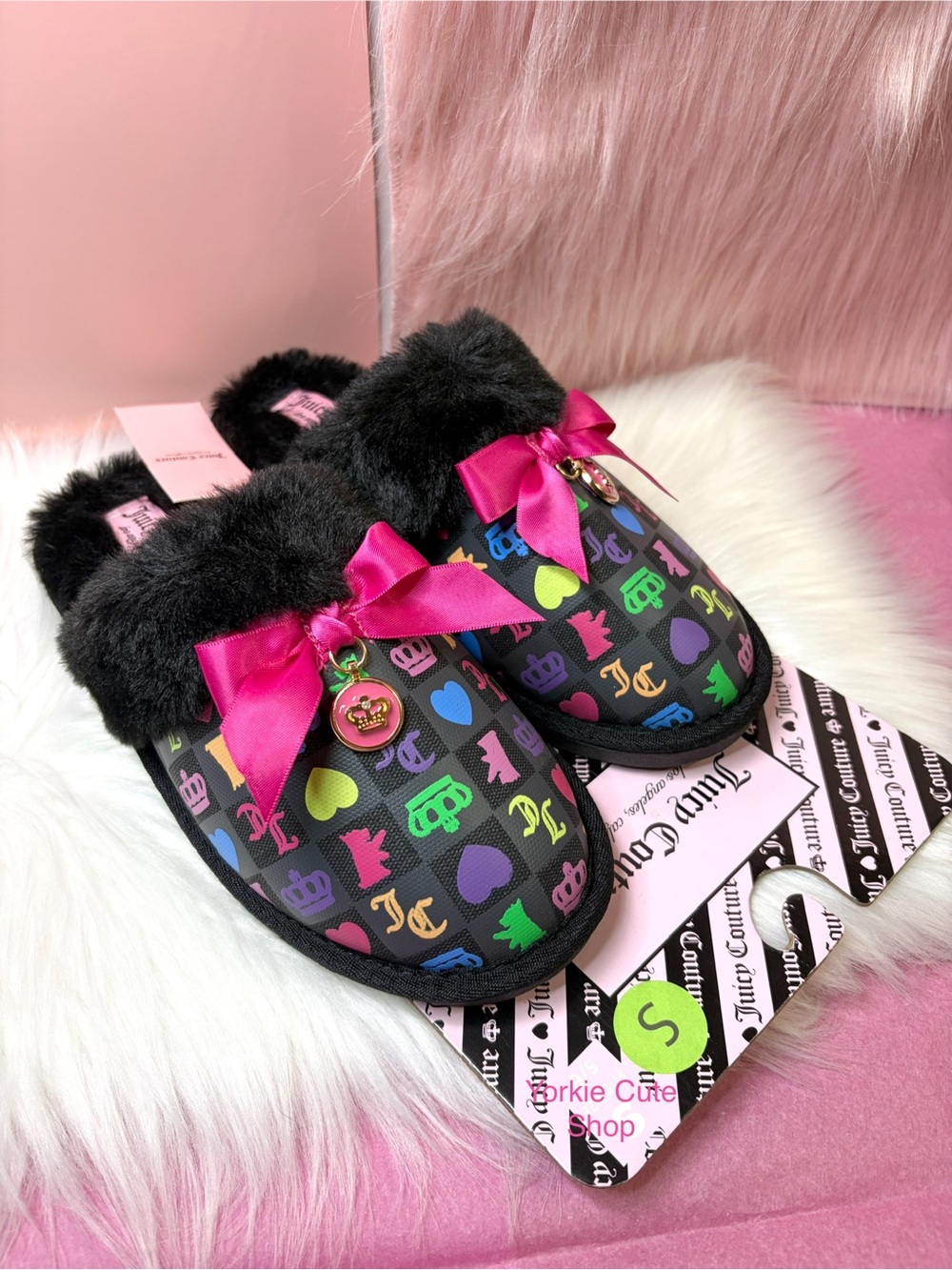 NWT Juicy Couture Coquette Scottie/Colorful Pattern Faux Fur Black Slippers